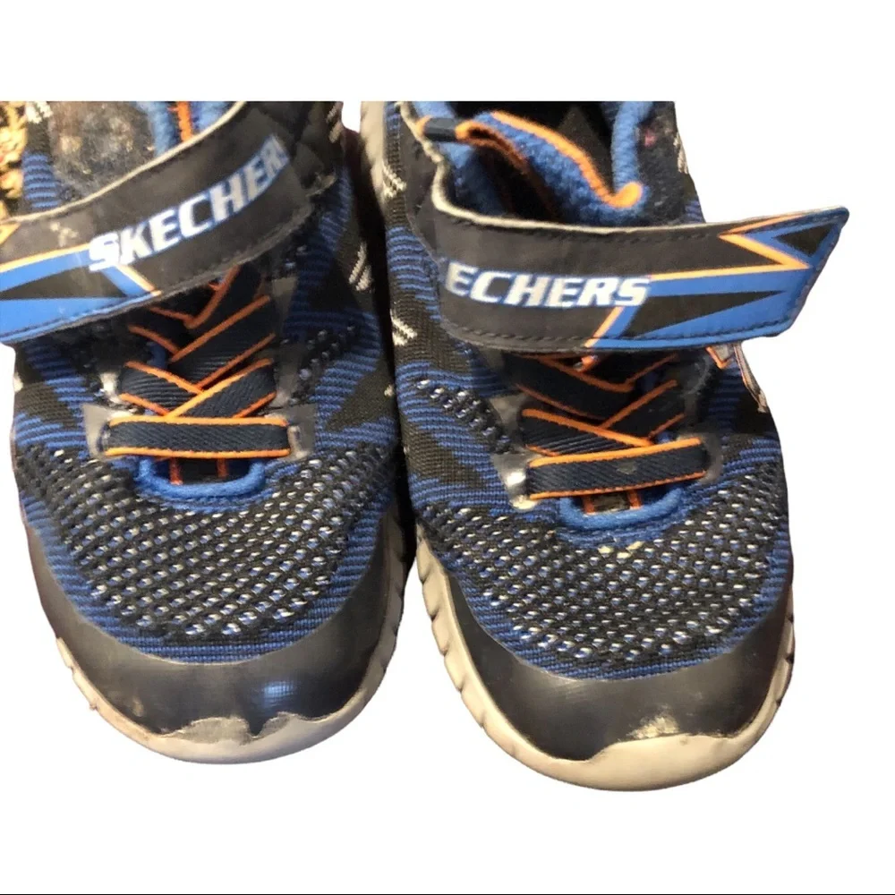 4pairs Boy size 1 shoe bundle -Nautica Polo‎ Skechers